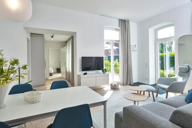 Galeriehotel Langeoog: Helles Appartment nit Blick ins Grüne